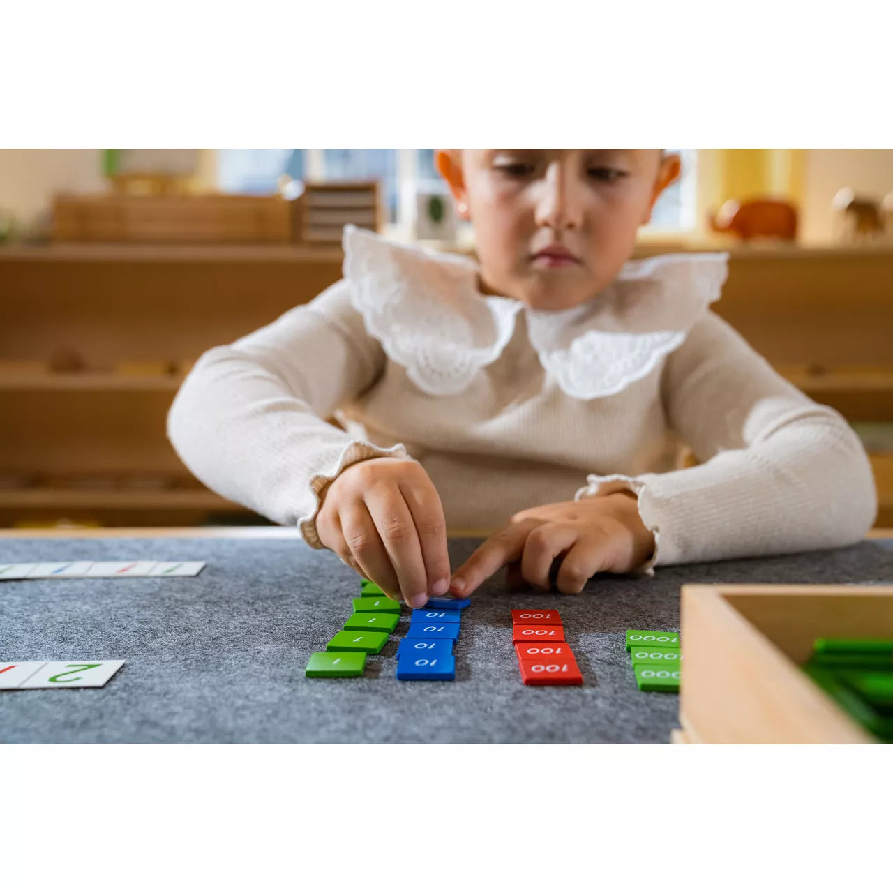 GIOCO DEI FRANCOBOLLI CON SCATOLA