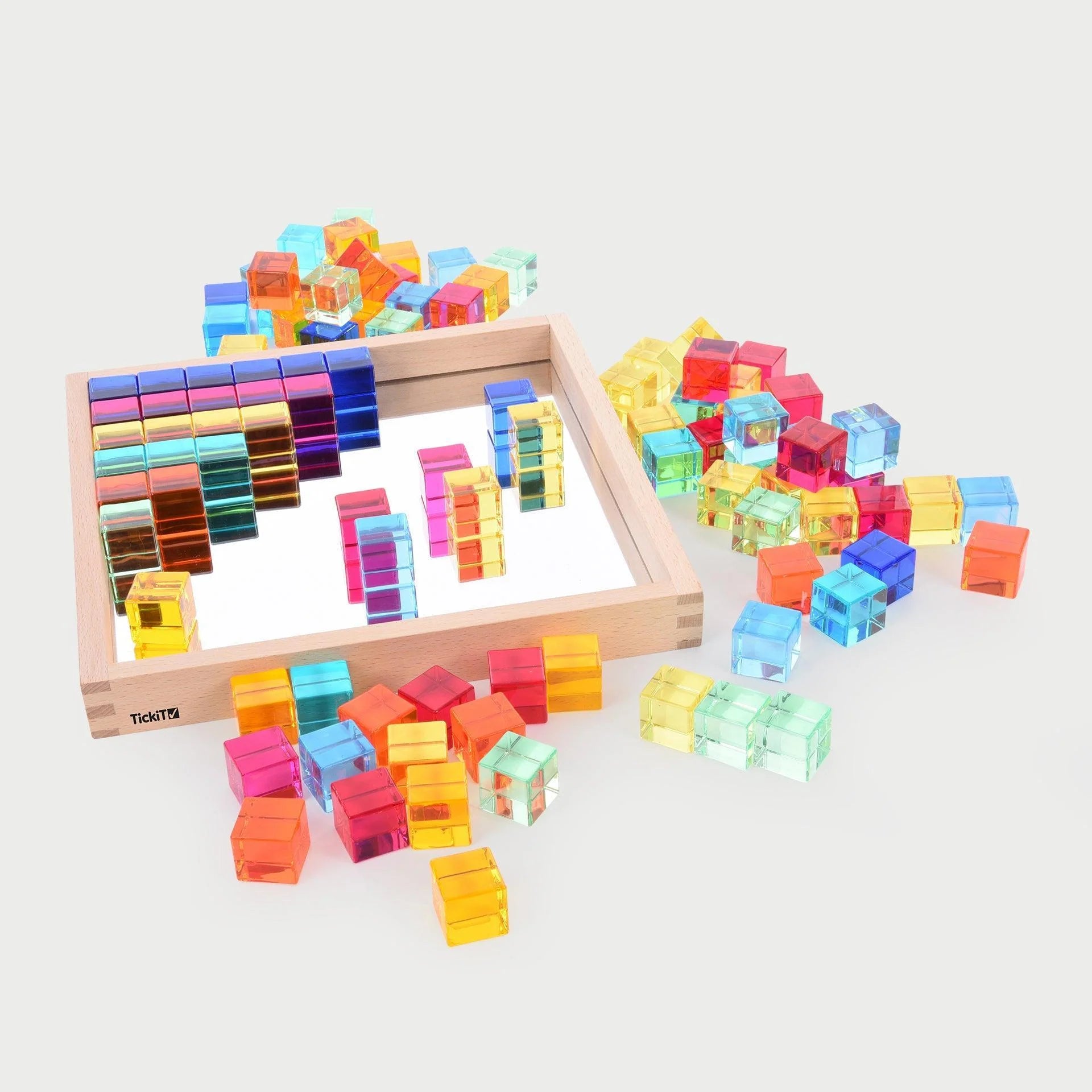 CUBI TRASPARENTI CON CON SPECCHIO