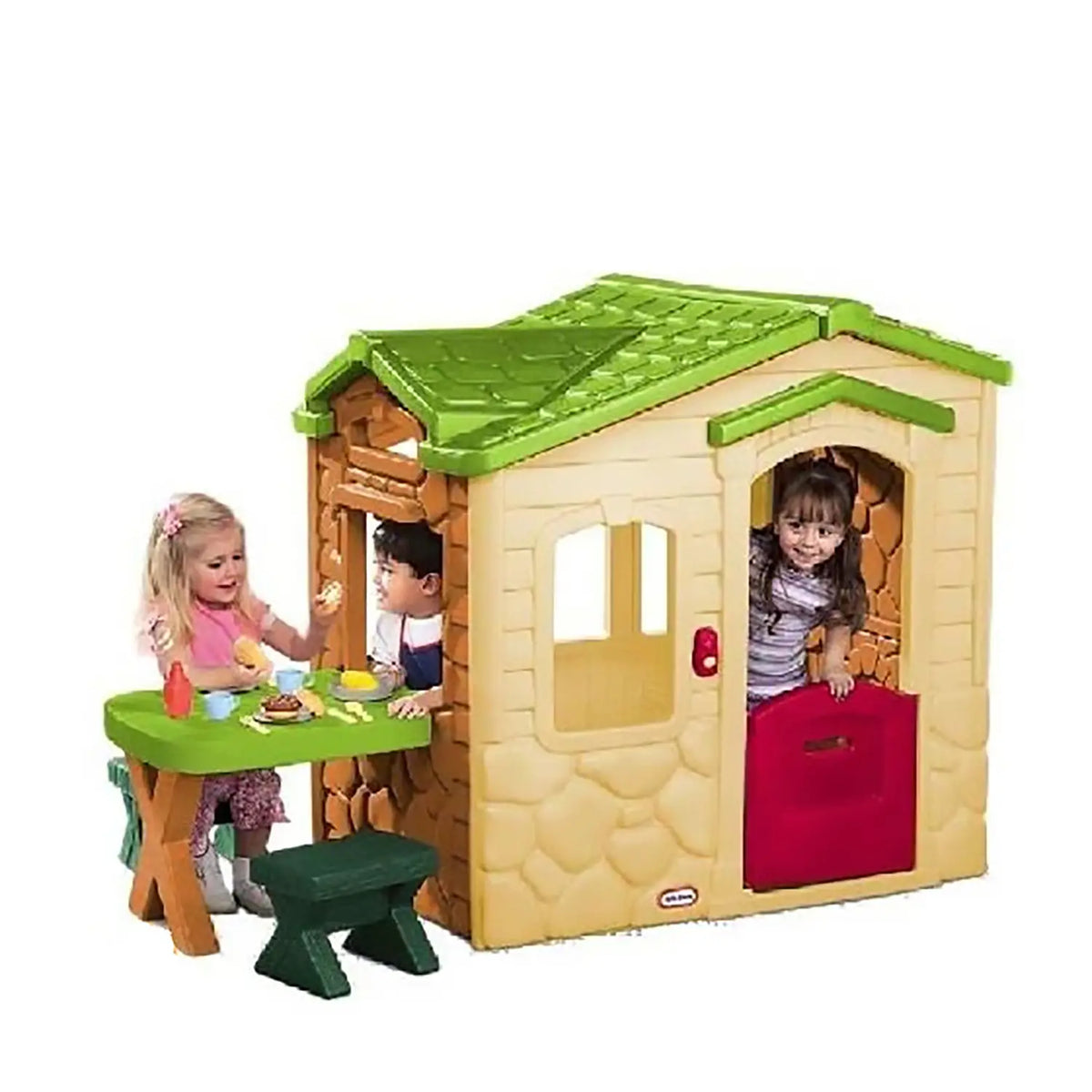 CASA CON PATIO