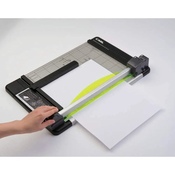 TAGLIERINA LAMA ROTANTE CARL DC-230N