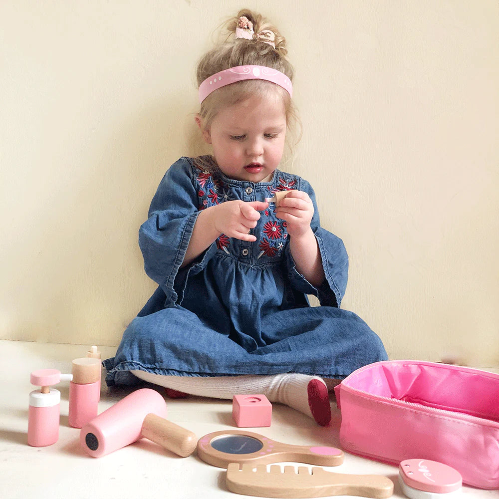 BEAUTY CASE CON ACCESSORI IN LEGNO
