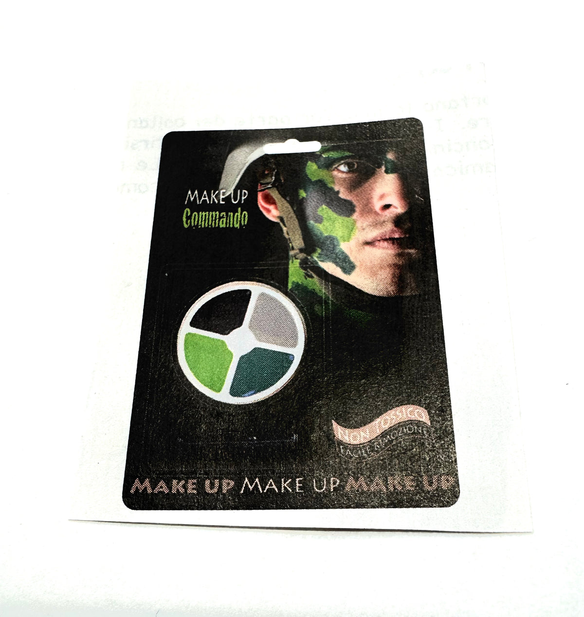 MAKE UP COMMANDO