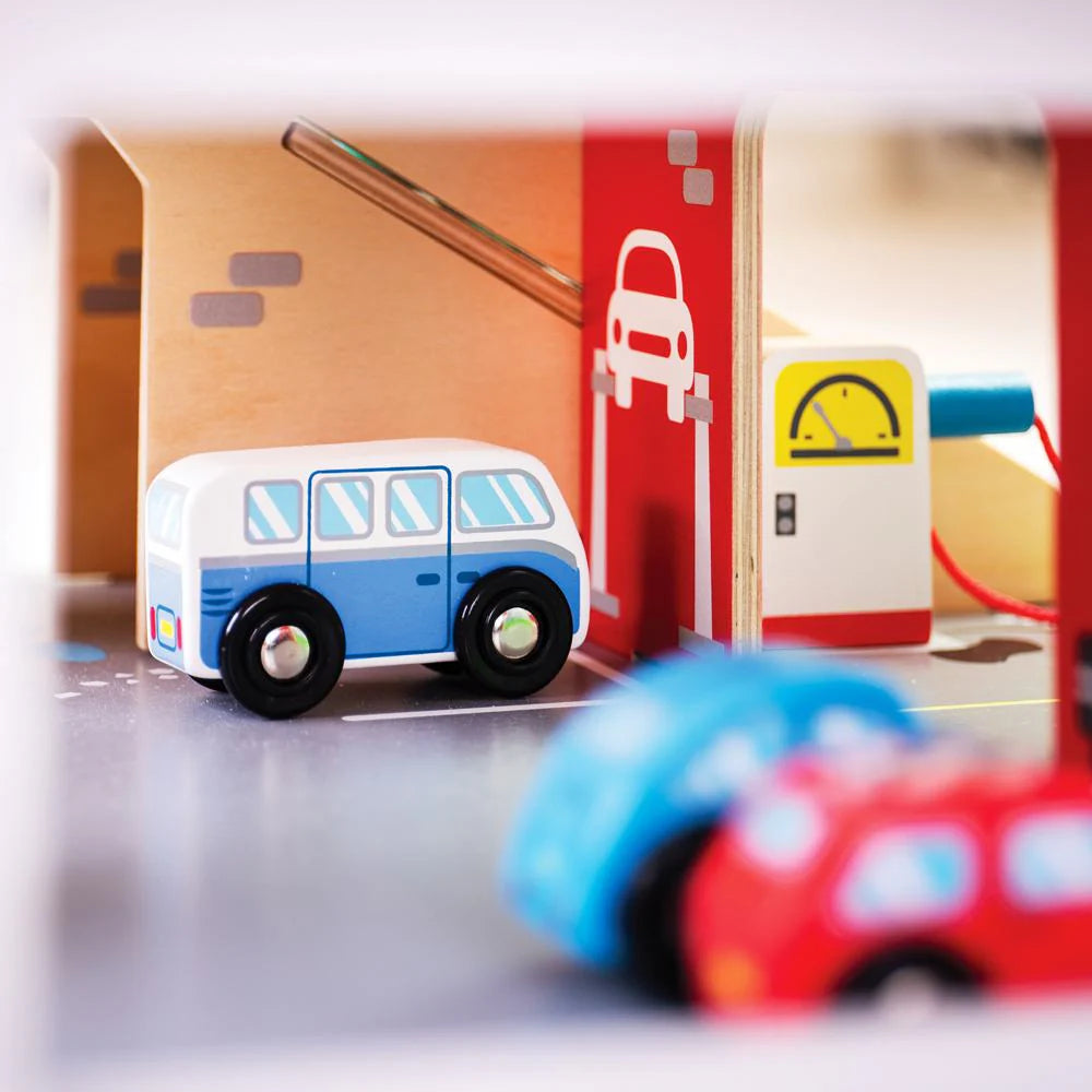 GARAGE IN LEGNO