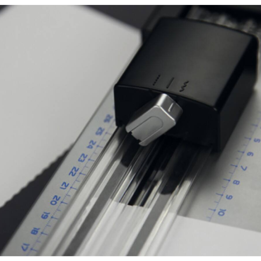 TAGLIERINA A ROTELLA MULTIFUNZIONE PRO FORMATO A4