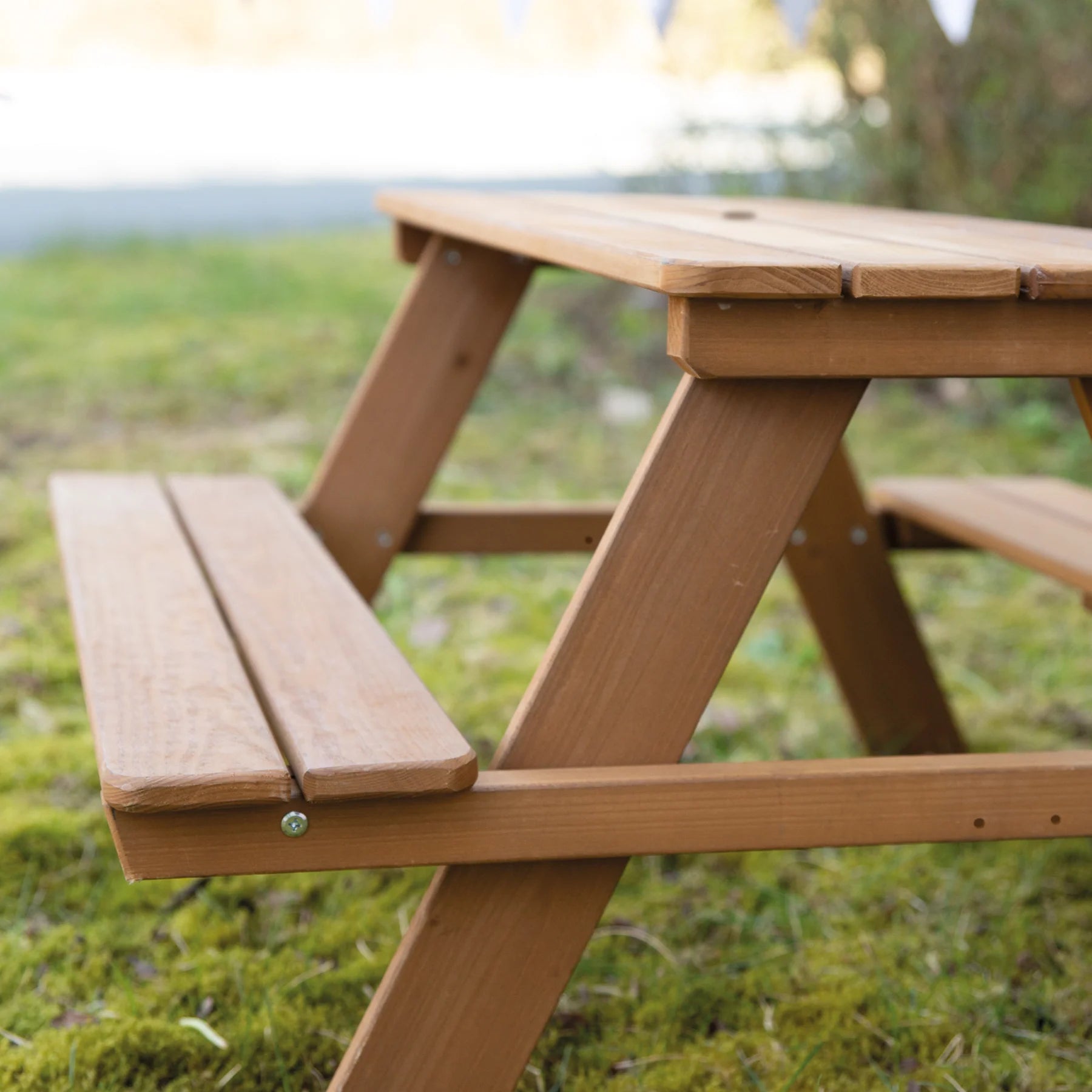 Tavolo Picnic Con Panche